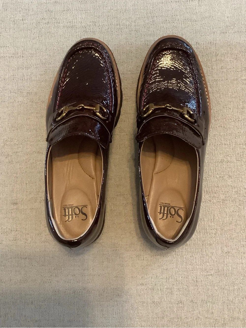 Sofft Prewitt Patent Loafers with Gold Horsebit Size 8 EUC